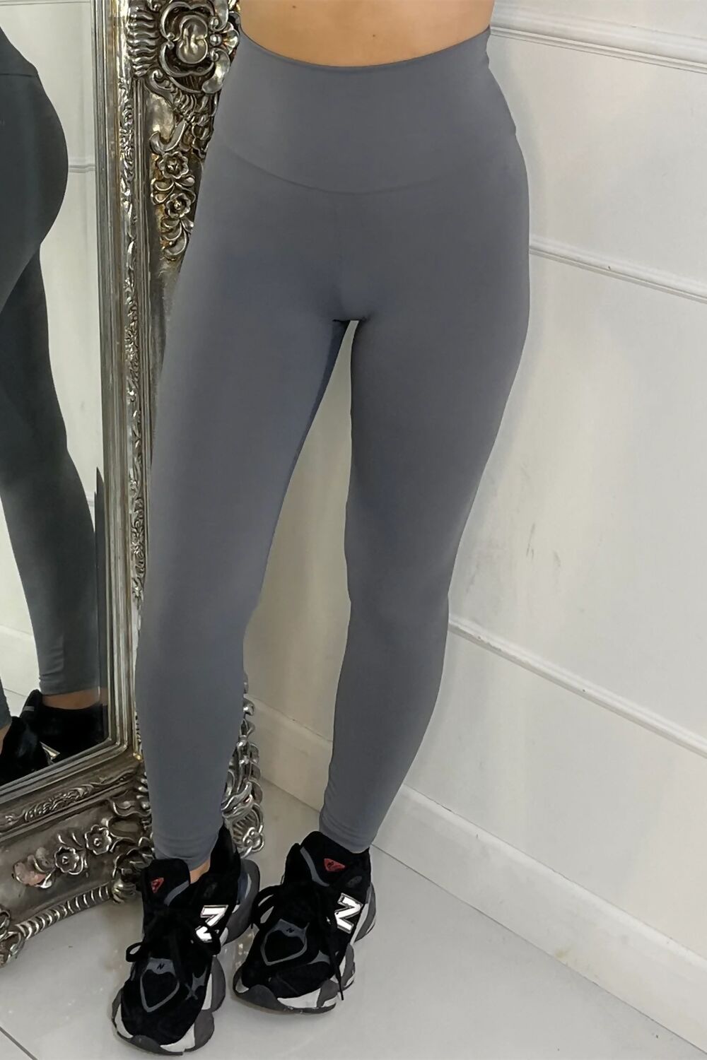 Dark Grey Energy High Waisted Seamless Sculpting Gym Leggings - Image 4